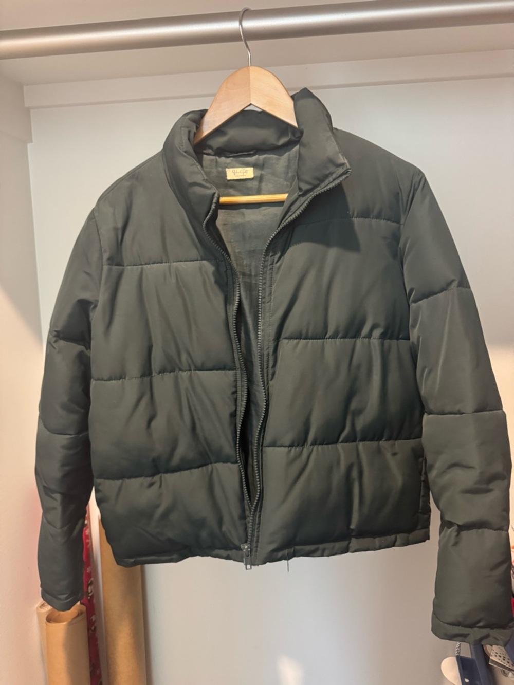 Brandy Melville / John Galt Puffer Jacket